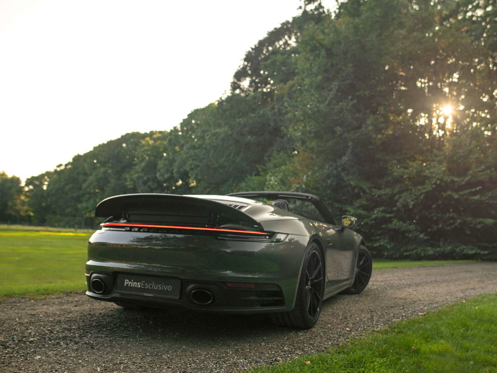 Porsche 992 Carrera 4S