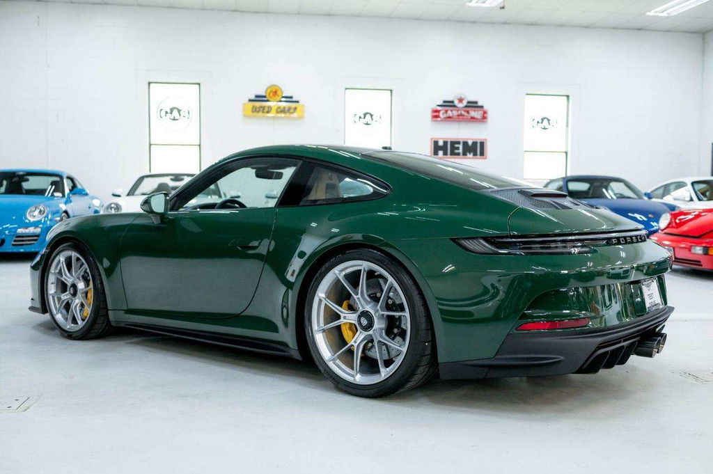 Porsche 992 GT3 Touring