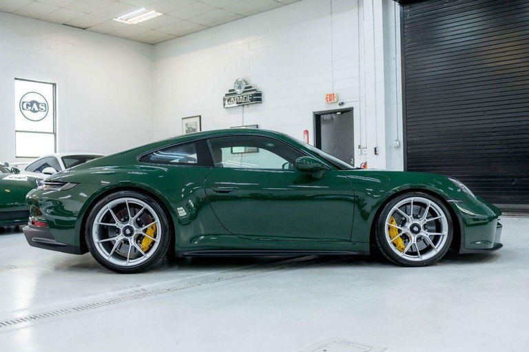 Porsche 992 GT3 Touring