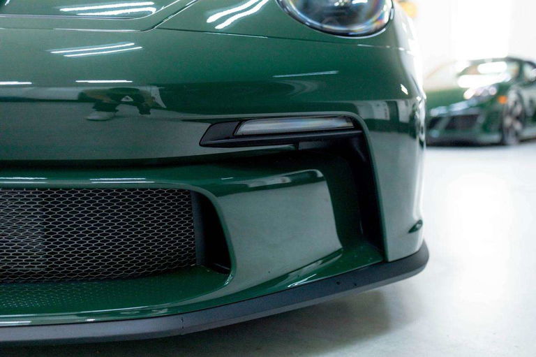 Porsche 992 GT3 Touring