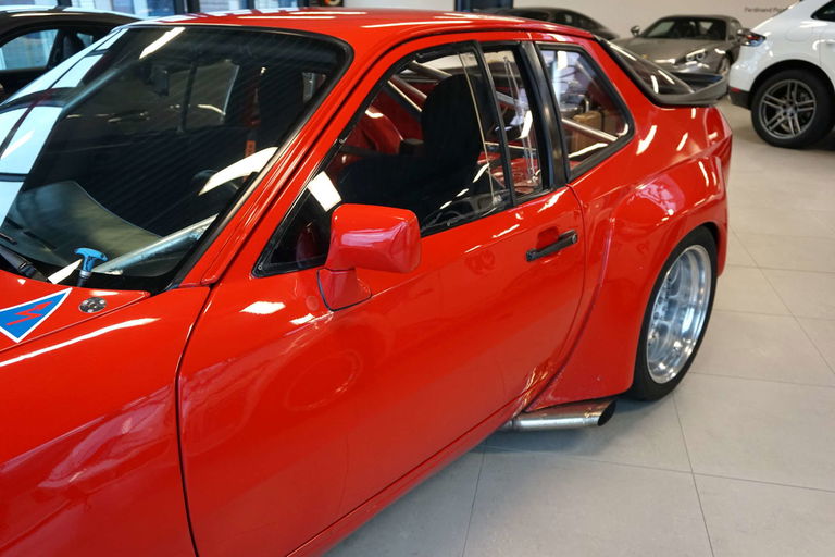 Porsche 924 Carrera GTS
