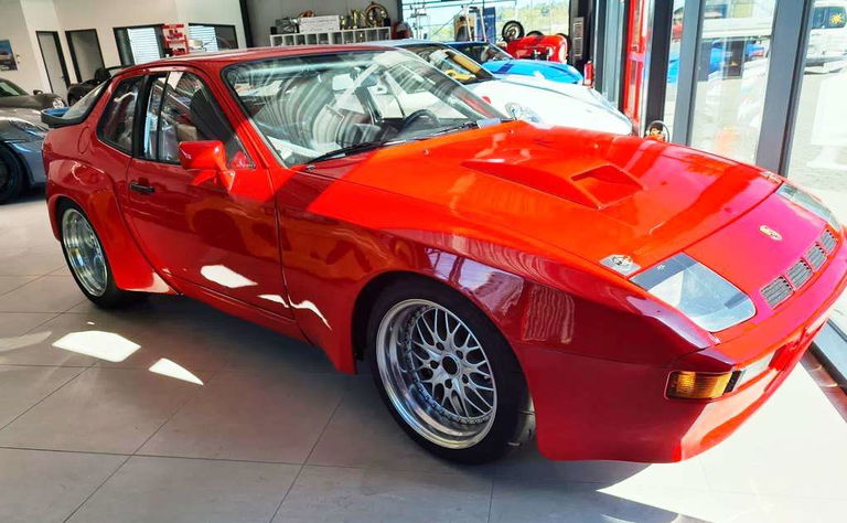Porsche 924 Carrera GTS