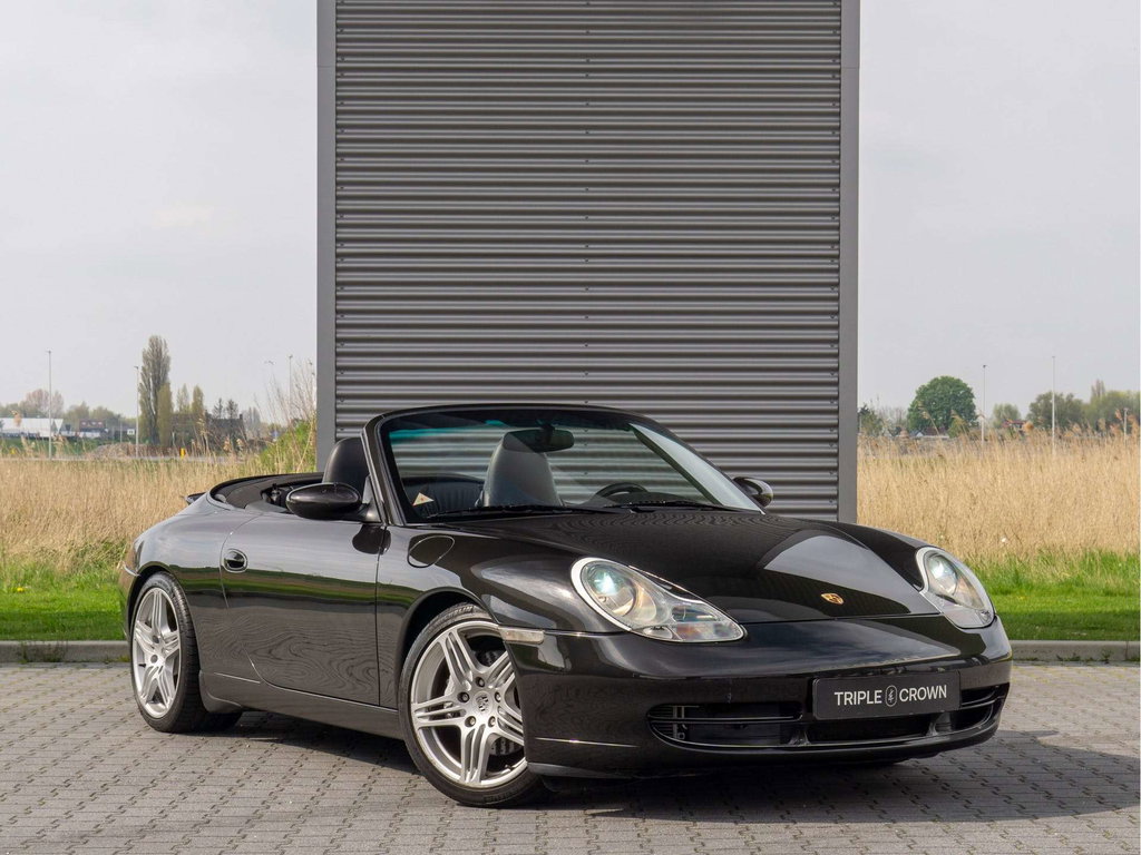 Porsche 996 Carrera 4