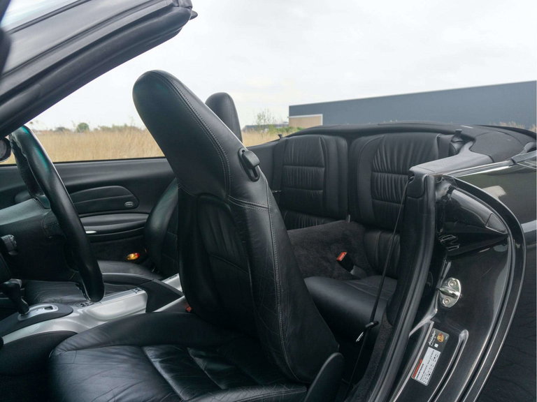 Porsche 996 Carrera 4