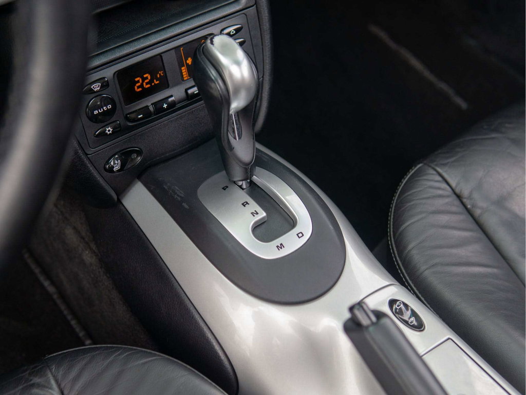 Porsche 996 Carrera 4