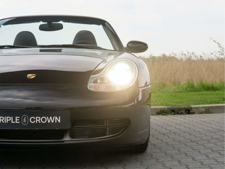 Porsche 996 Carrera 4