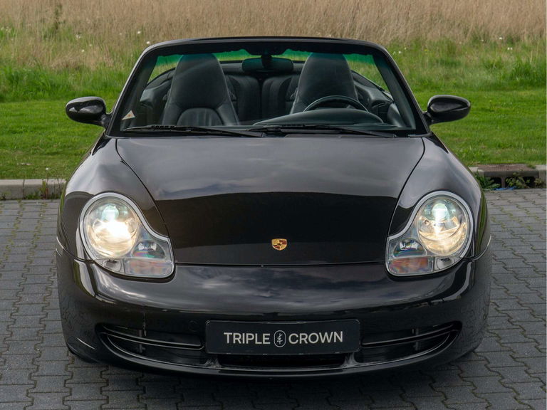 Porsche 996 Carrera 4