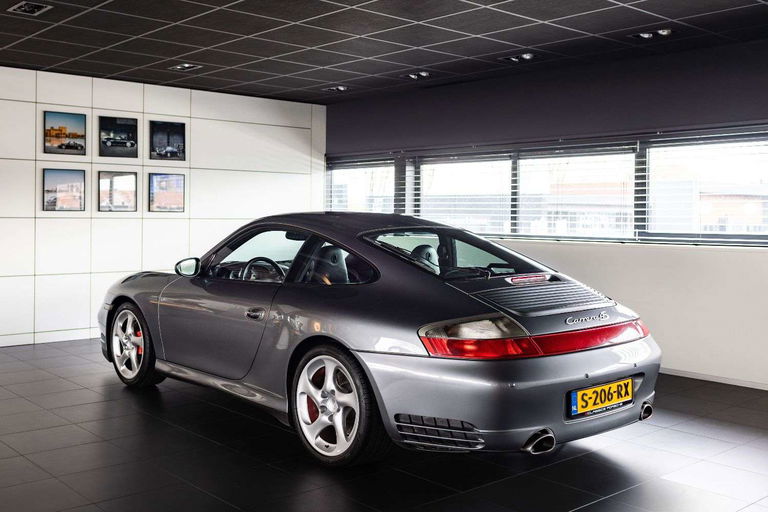 Porsche 996 Carrera 4S