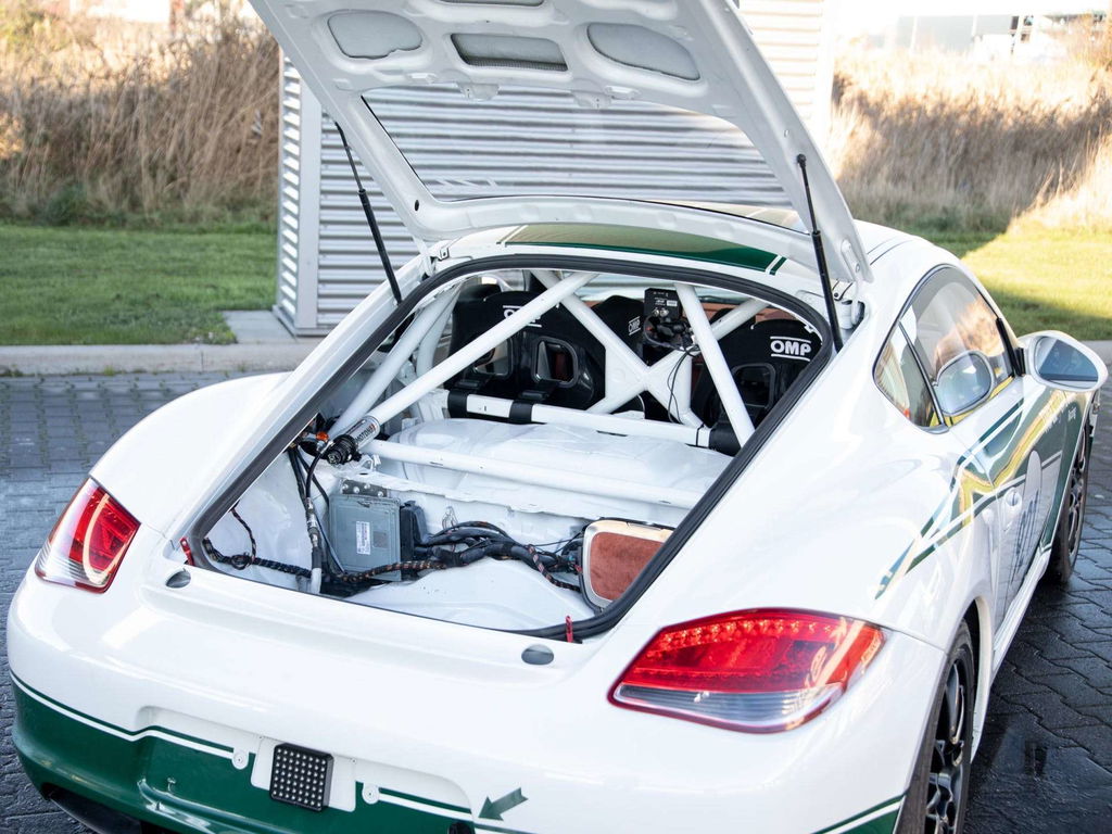 Porsche 987 Cayman Cup