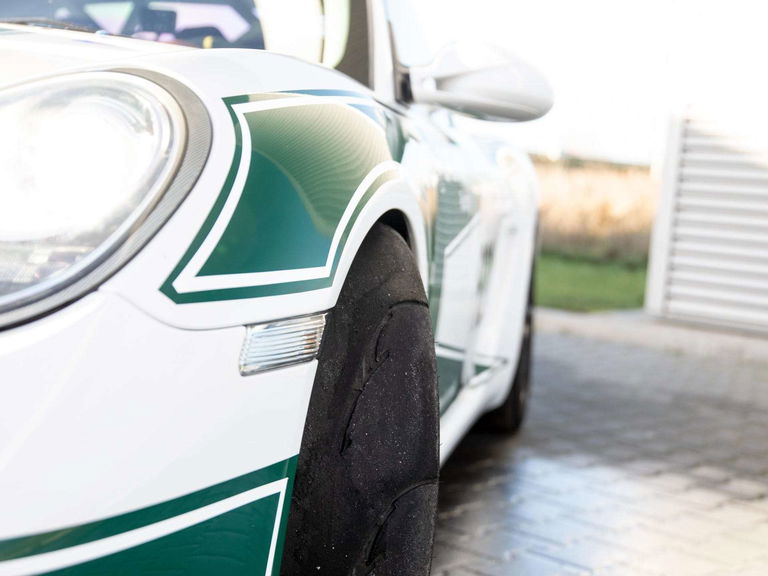 Porsche 987 Cayman Cup