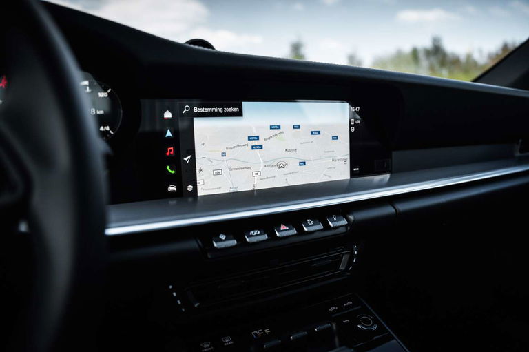 Porsche 992 Carrera 4S