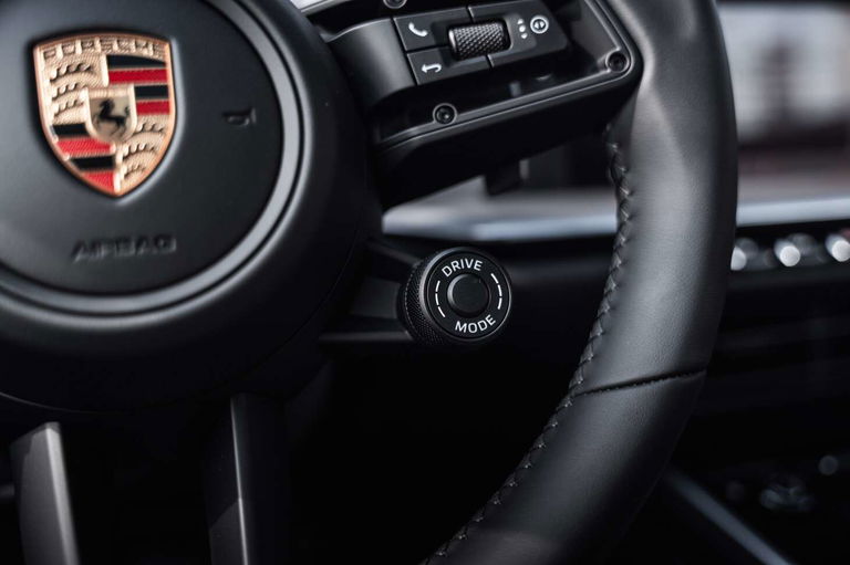 Porsche 992 Carrera 4S