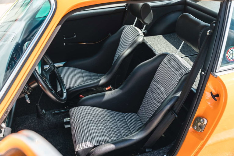 Porsche 911 T