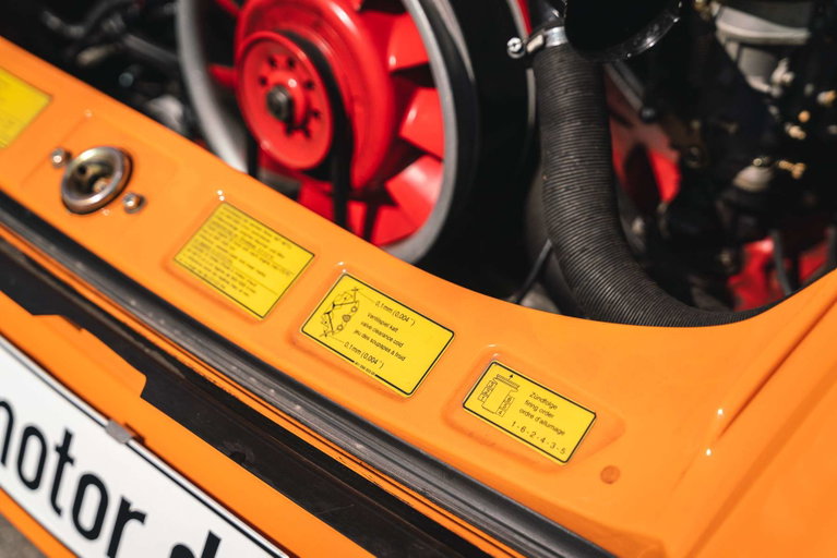 Porsche 911 T