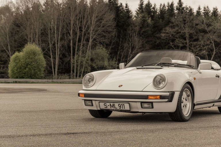 Porsche 911 Carrera 3.2 Speedster