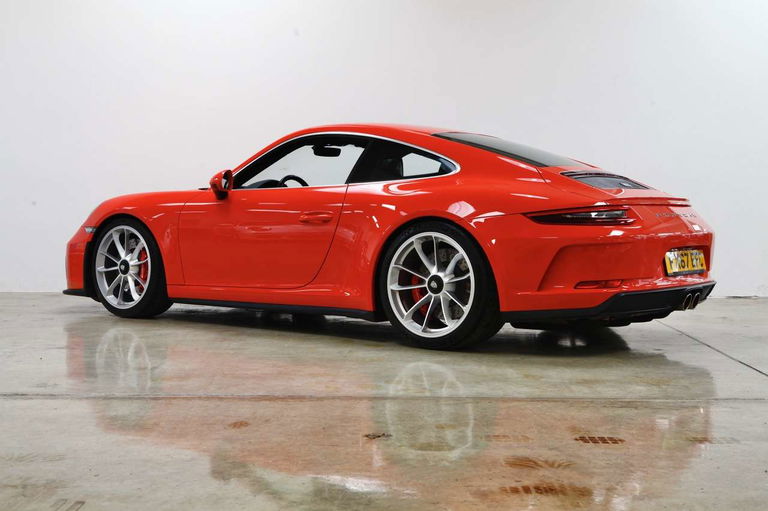 Porsche 991 GT3 Touring