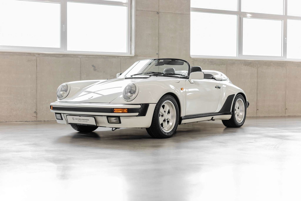 Porsche 911 Carrera 3.2 Speedster