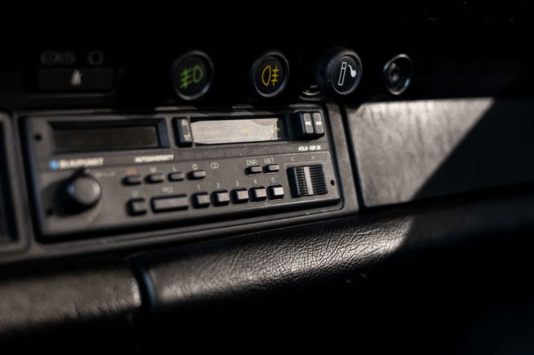 Porsche 911 Carrera 3.2 Speedster