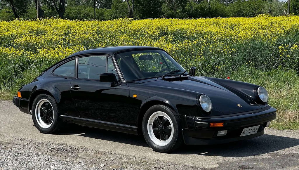 Porsche 911 Carrera 3.2