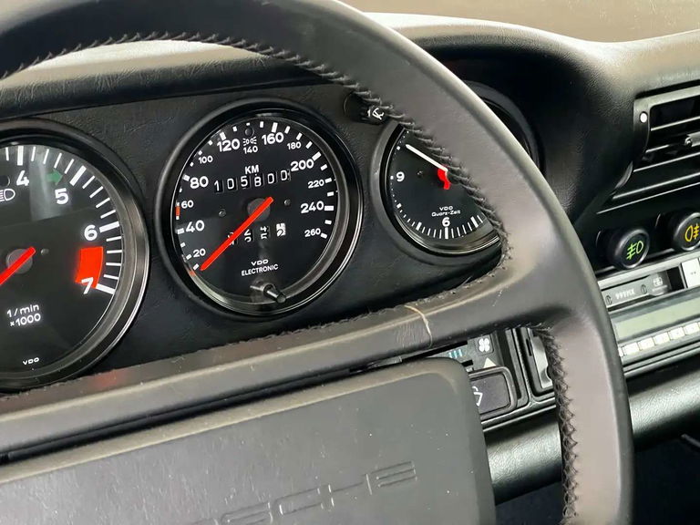 Porsche 911 Carrera 3.2