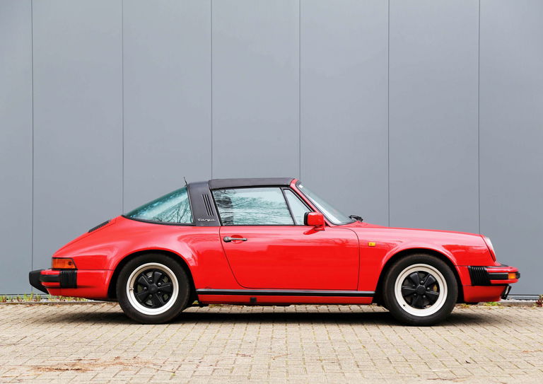 Porsche 911 Carrera 3.2