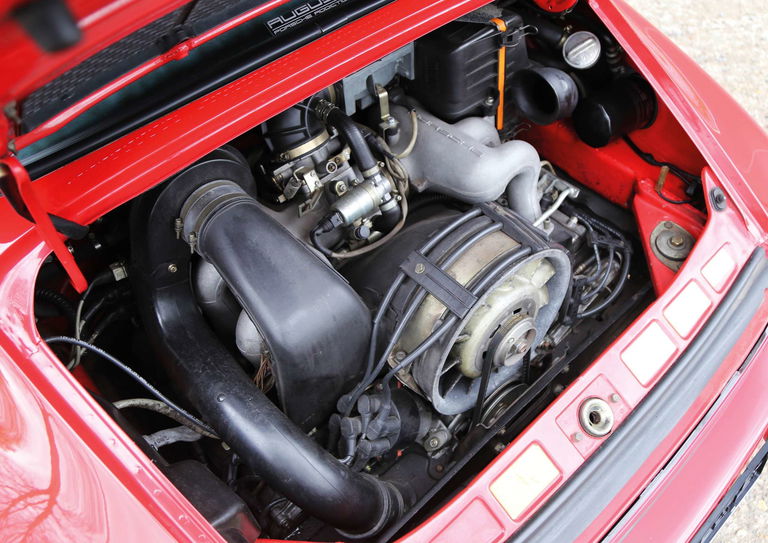 Porsche 911 Carrera 3.2