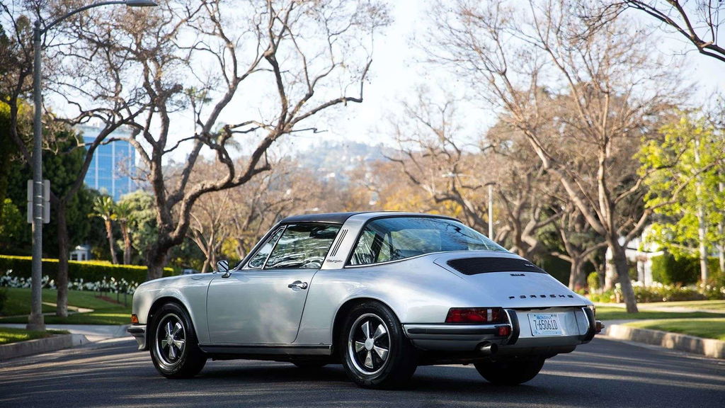 Porsche 911 S (F-Modell)