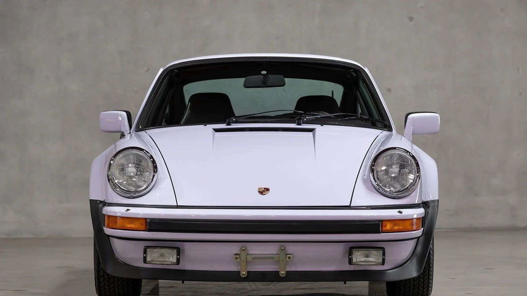 Porsche 911 Turbo 3.3 (US)