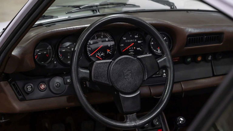 Porsche 911 Turbo 3.3 (US)