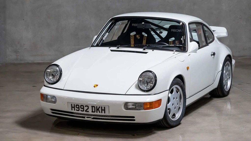 Porsche 964 Carrera 4 Lightweight
