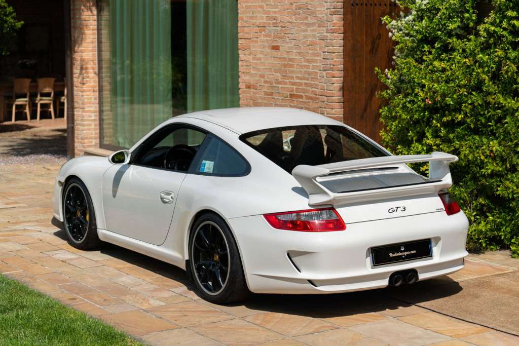 Porsche 997 GT3 2007 - elferspot.com - Marketplace for Porsche Sports Cars