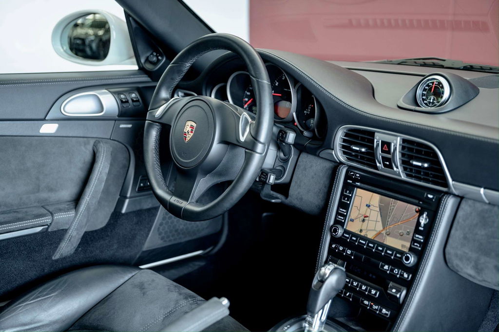 Porsche 997.2 Carrera 4 GTS