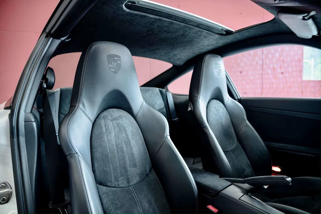 Porsche 997.2 Carrera 4 GTS