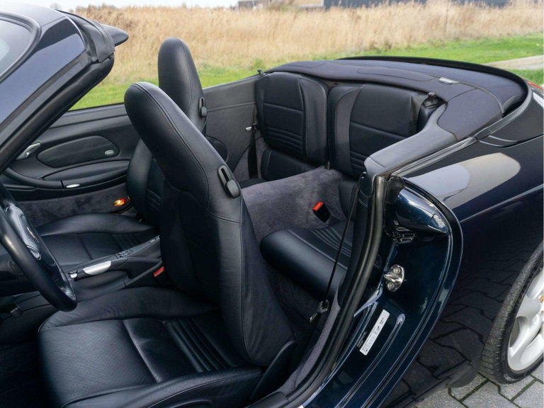 Porsche 996 Carrera