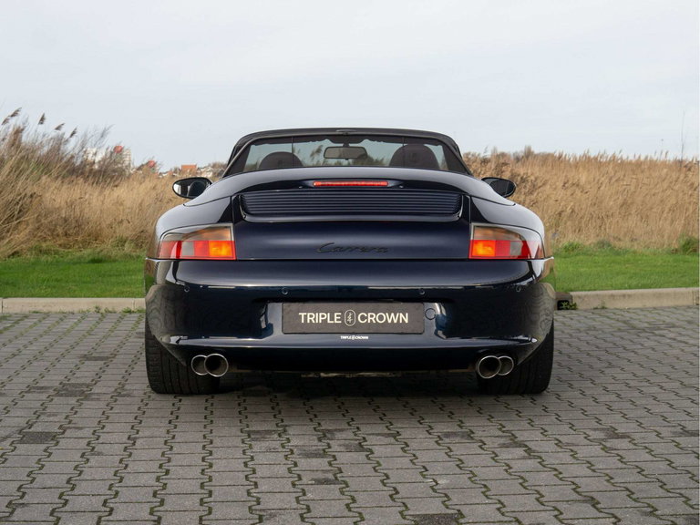 Porsche 996 Carrera