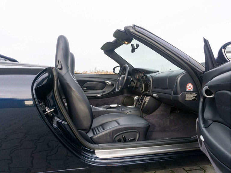 Porsche 996 Carrera