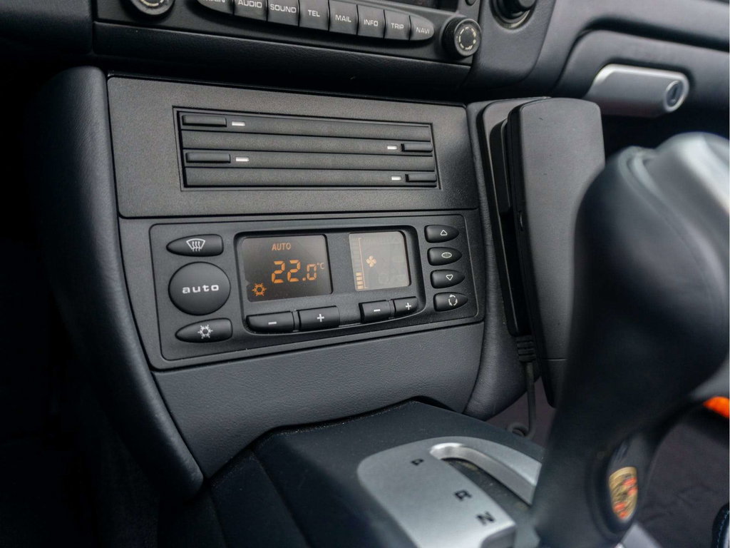 Porsche 996 Carrera