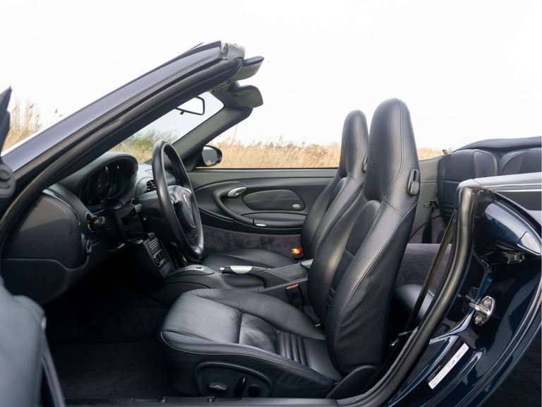 Porsche 996 Carrera