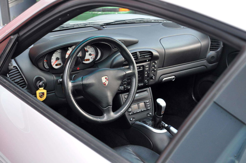 Porsche 996 Carrera 4S
