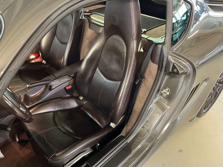 Porsche 987 Cayman S