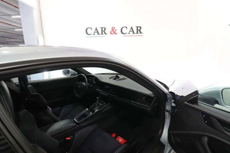 Porsche 992 GT3 Touring