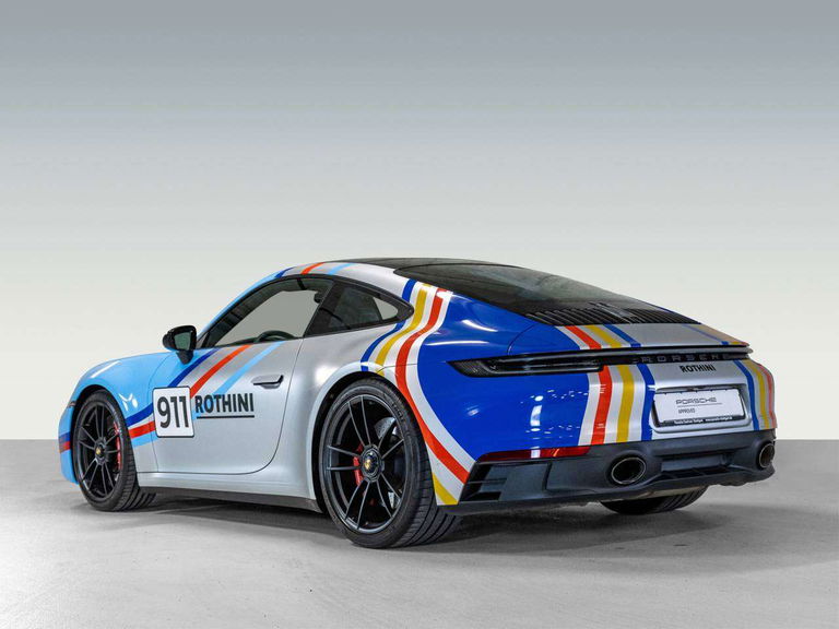 Porsche 992 Carrera GTS