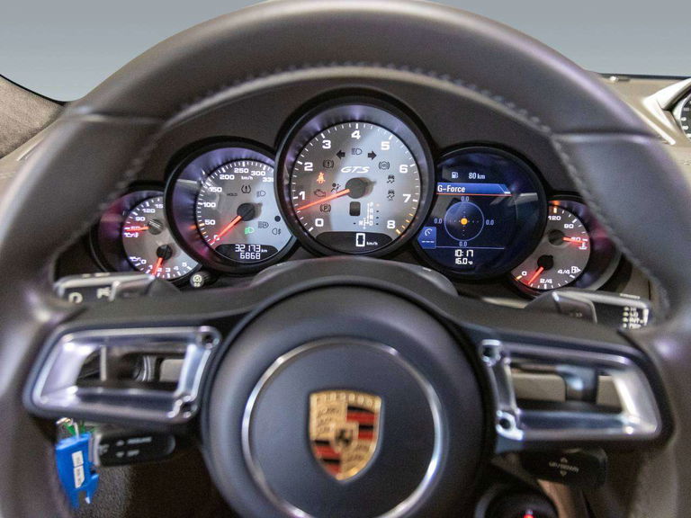 Porsche 991.2 Carrera GTS