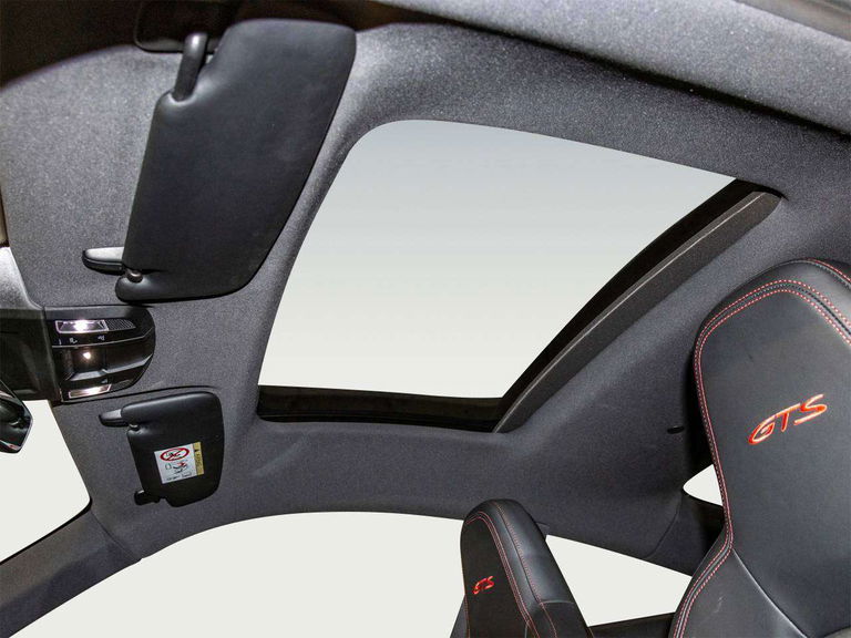 Porsche 992 Carrera GTS