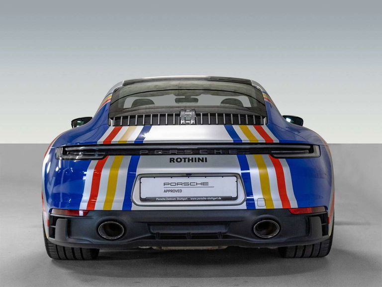 Porsche 992 Carrera GTS