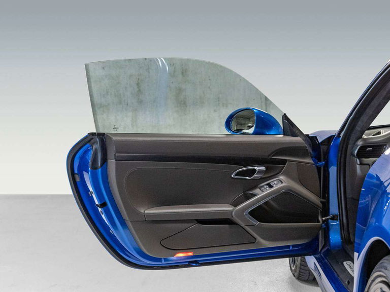 Porsche 991.2 Carrera GTS