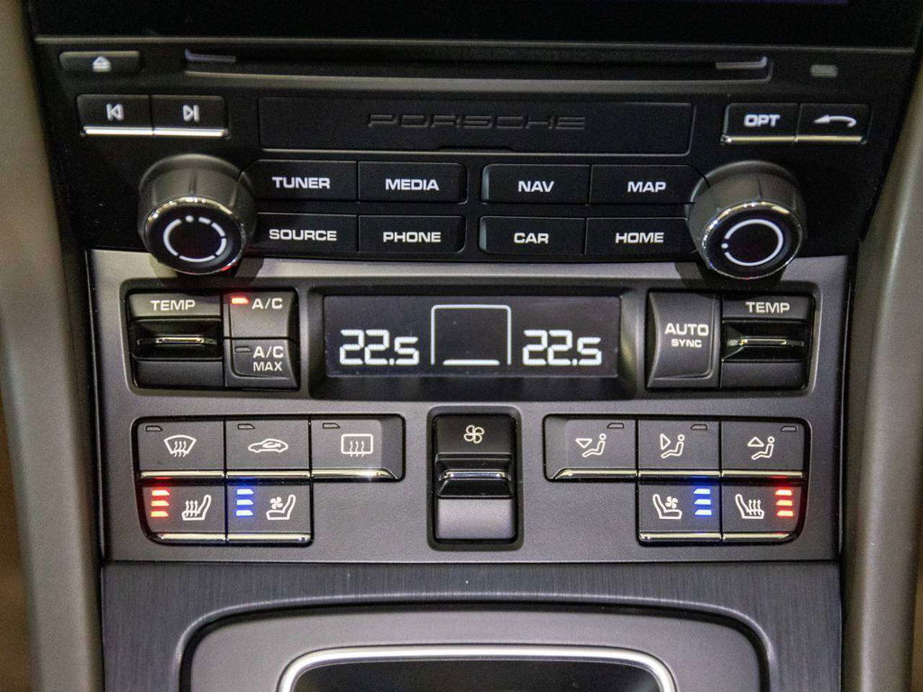 Porsche 991.2 Carrera GTS