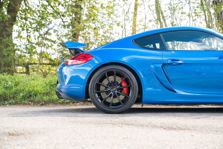 Porsche 981 Cayman GT4