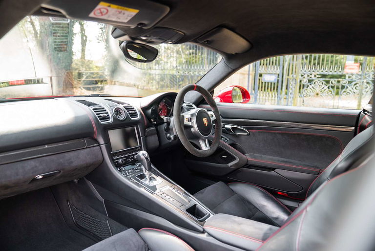 Porsche 981 Cayman GTS