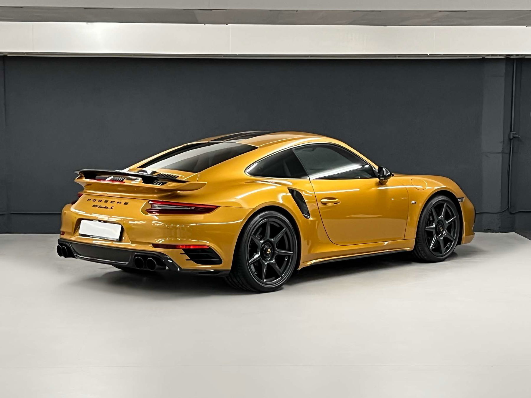 Porsche 991 Turbo S Exclusive Series 2018 - elferspot.com